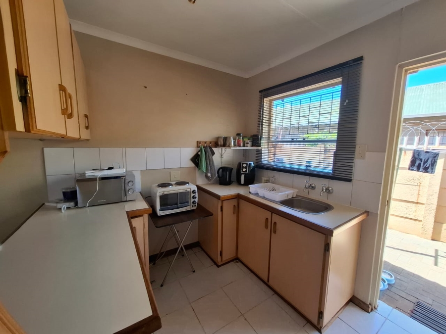 2 Bedroom Property for Sale in Hospitaalpark Free State